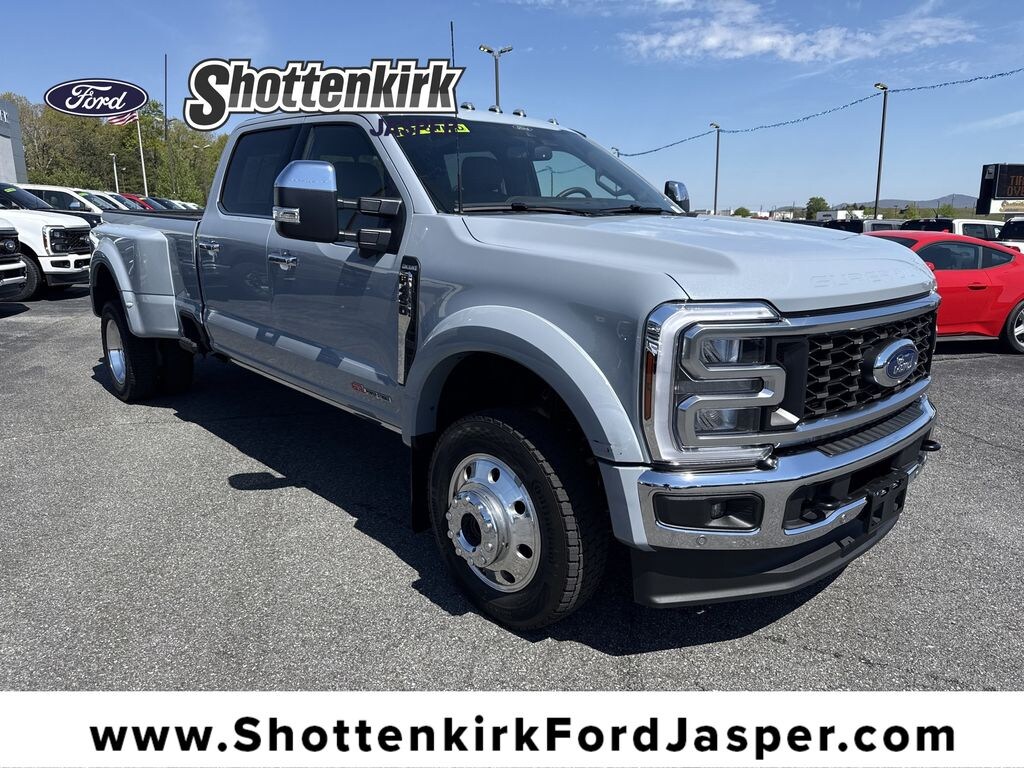 Used 2026 Ford F-450 King Ranch DRW Crew Cab Long Bed Truck