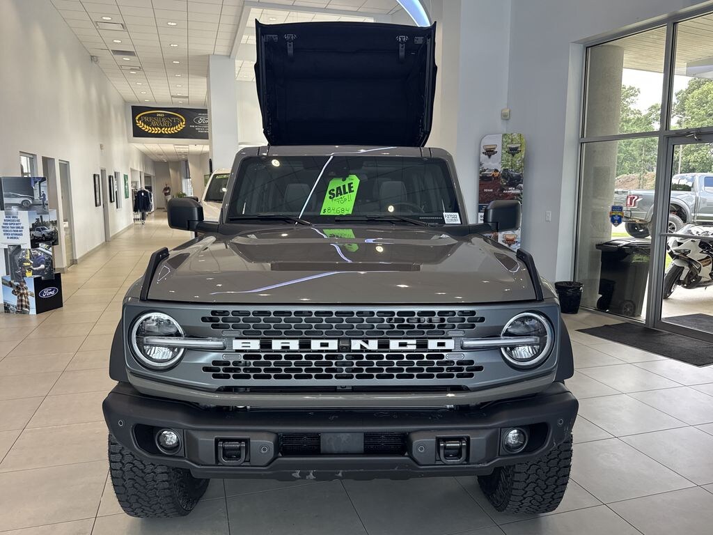 New 2026 Ford Bronco Badlands SUV