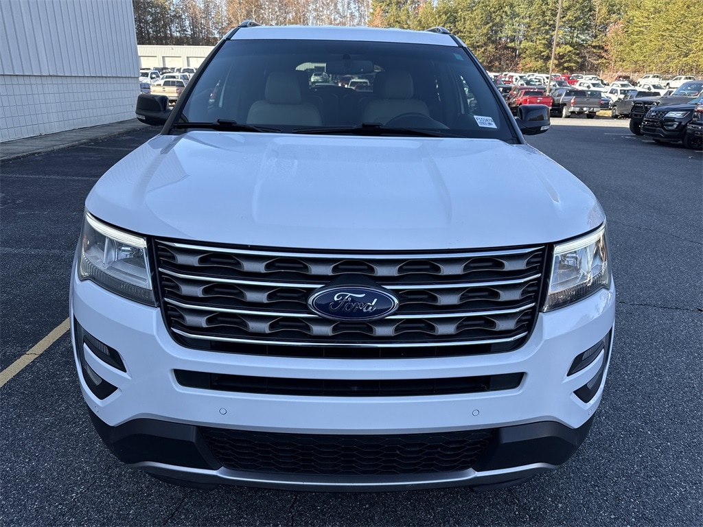 Used 2016 Ford Explorer XLT SUV