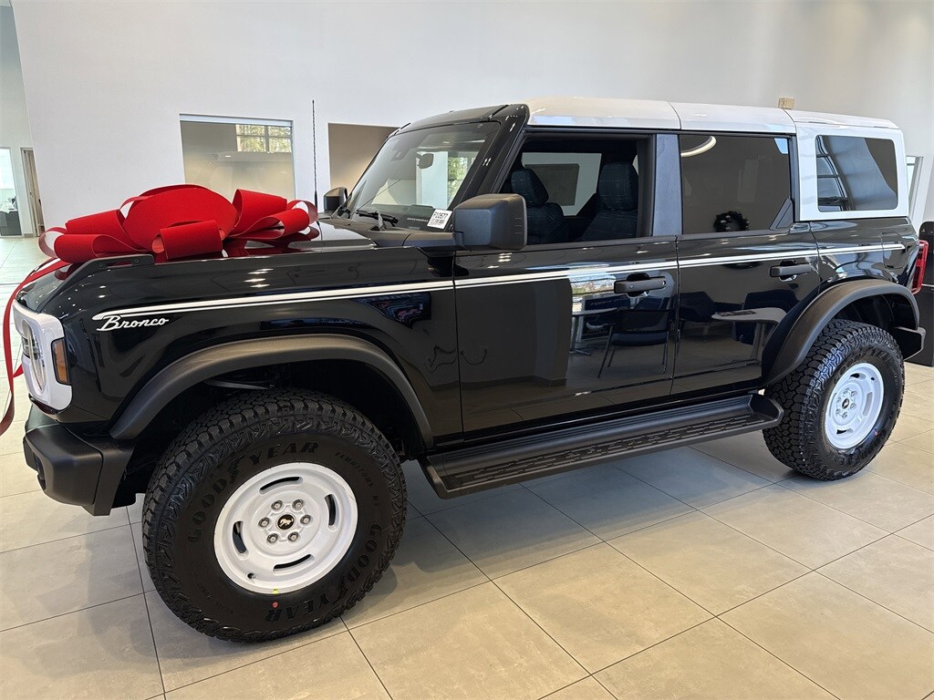 New 2025 Ford Bronco Heritage Edition SUV
