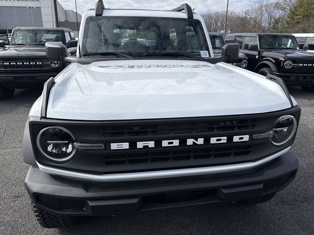 New 2025 Ford Bronco SUV