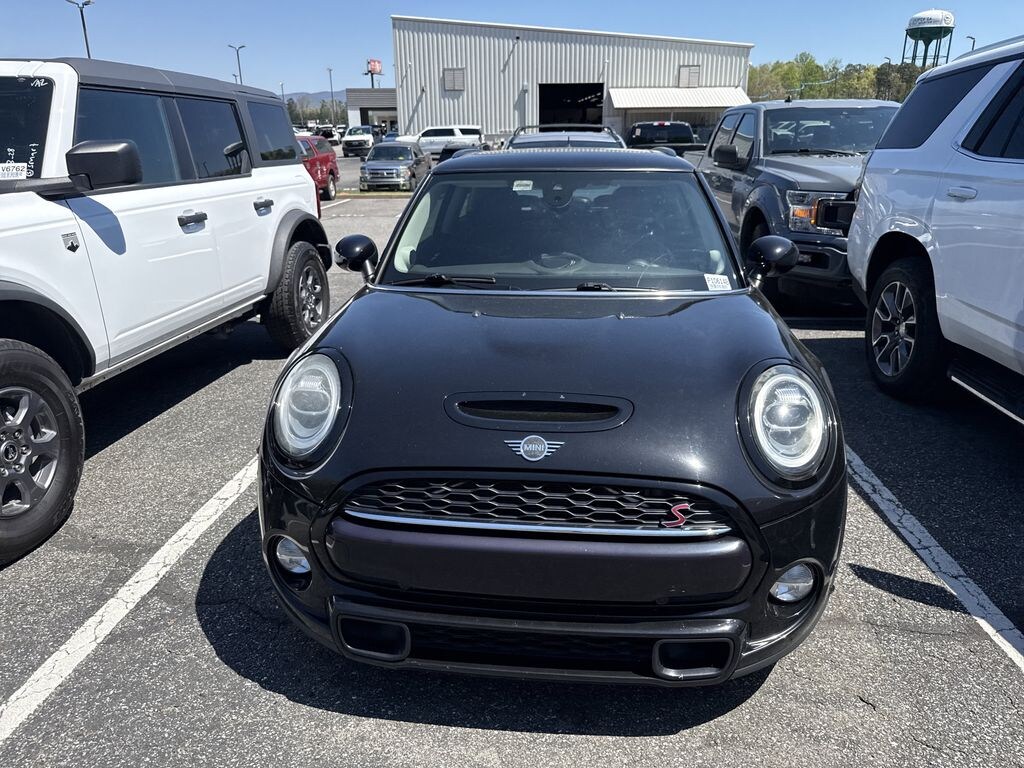Used 2019 MINI Hardtop Cooper S Hatchback