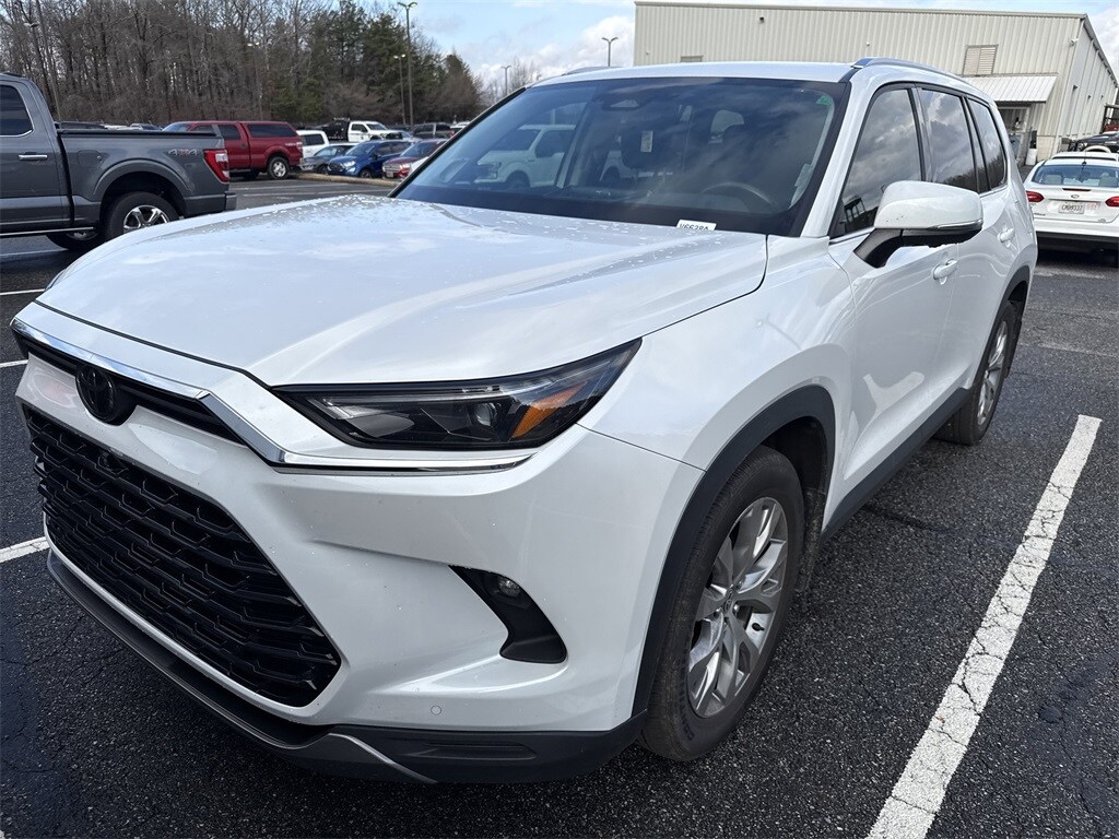 Used 2024 Toyota Grand Highlander Limited SUV