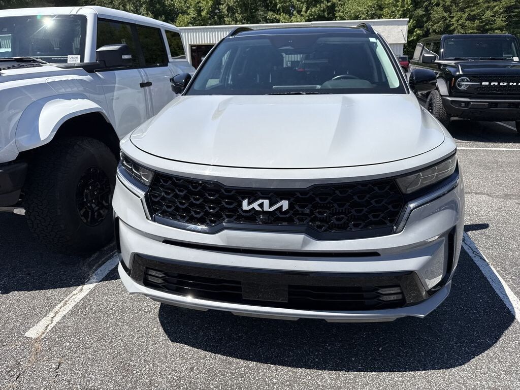 Used 2023 Kia Sorento SX Prestige SUV