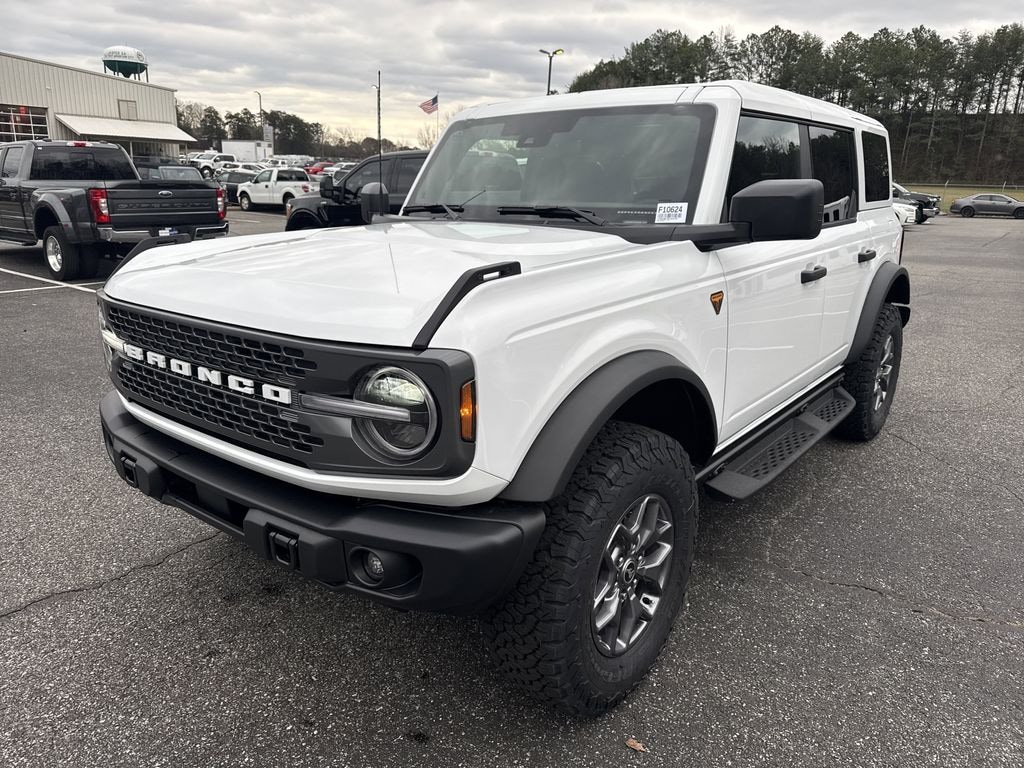 New 2025 Ford Bronco Badlands SUV