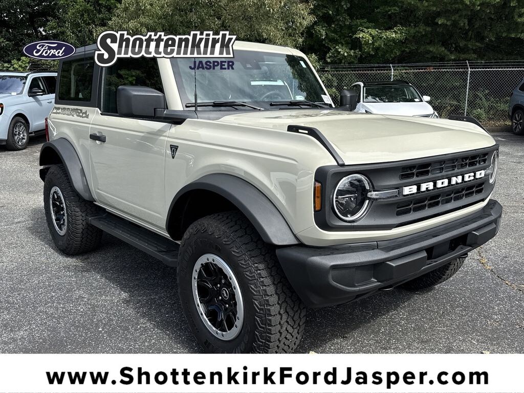 Used 2025 Ford Bronco Base SUV