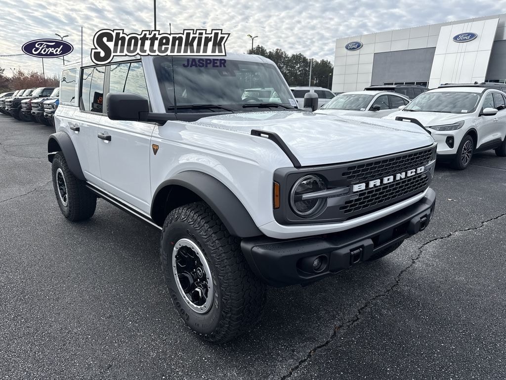 New 2025 Ford Bronco Badlands SUV