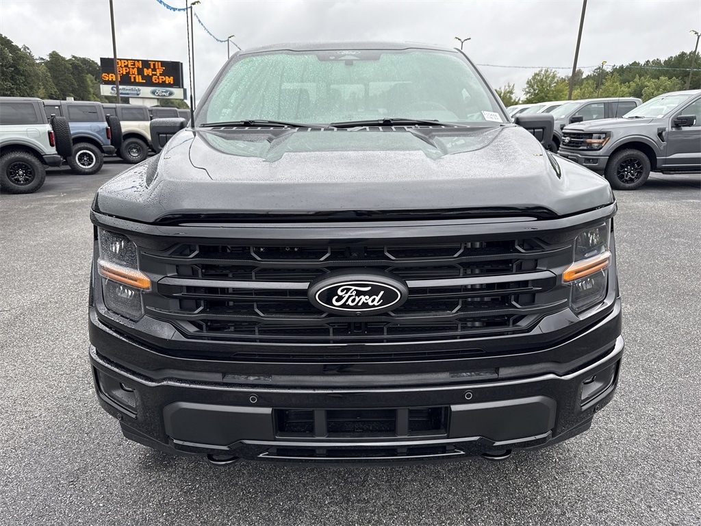 New 2025 Ford F-150 XLT Truck