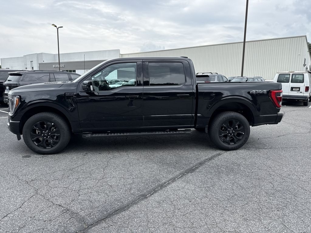 Used 2023 Ford F-150 Lariat Crew Cab Truck