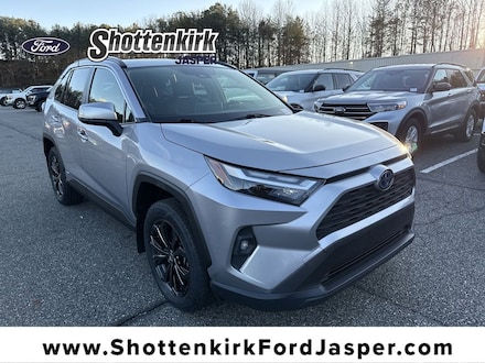2022 Toyota RAV4 Hybrid XLE Premium SUV