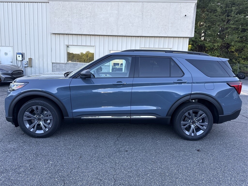 New 2025 Ford Explorer Active SUV