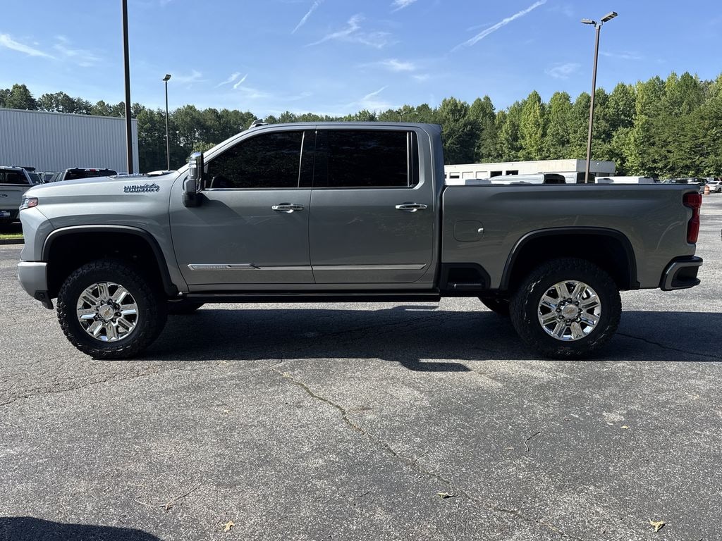 Used 2024 Chevrolet Silverado 2500HD High Country Crew Cab Short Bed Truck