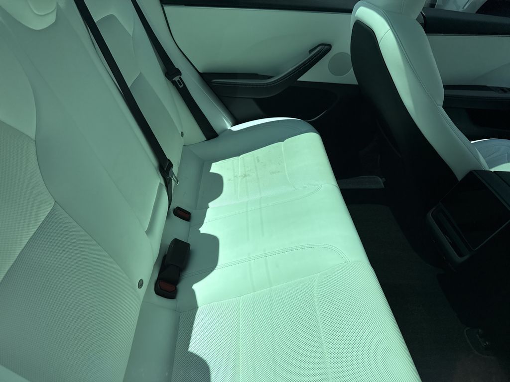 2024 Tesla Model 3 Long Range - Photo 17