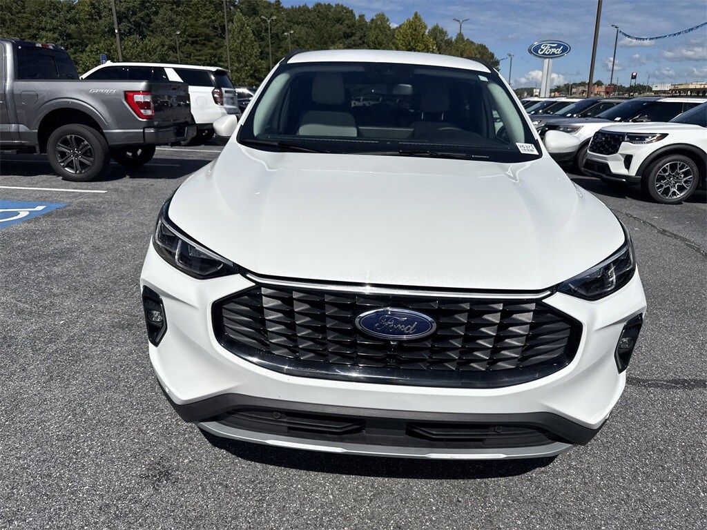 Used 2023 Ford Escape Platinum SUV