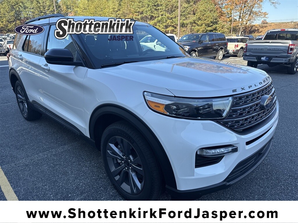 Used 2022 Ford Explorer XLT SUV