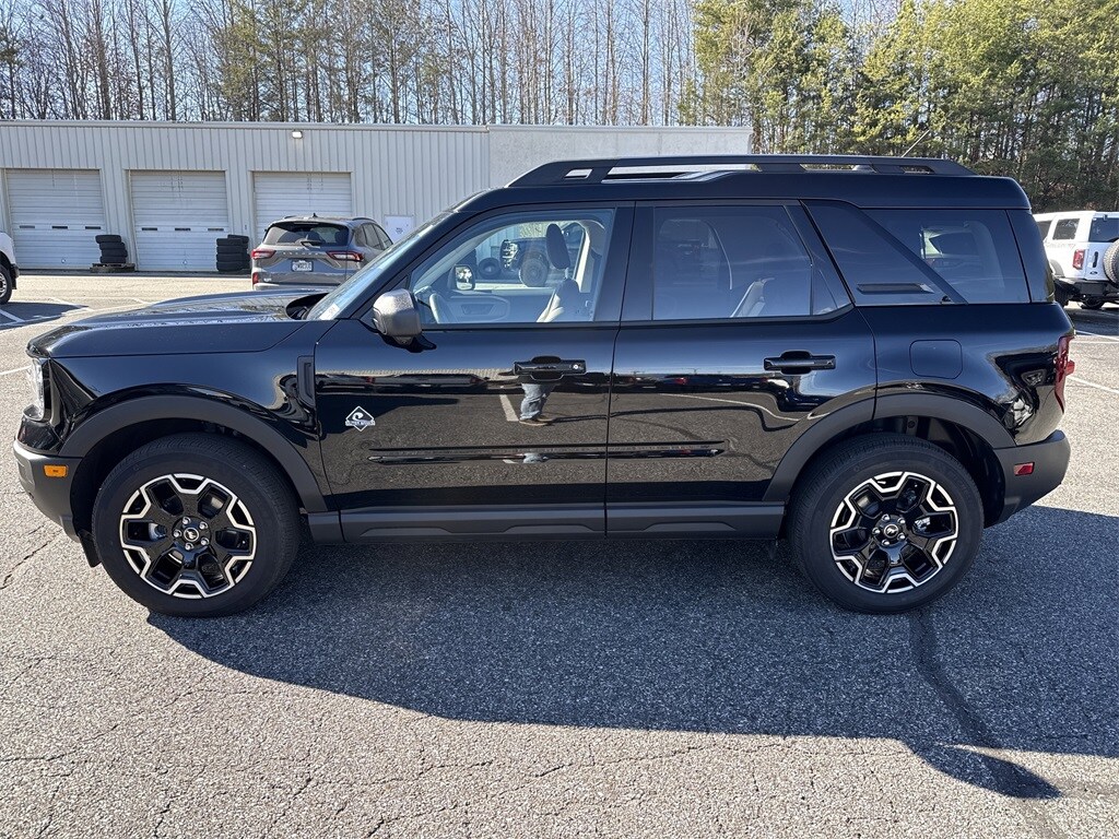 Used 2025 Ford Bronco Sport Outer Banks SUV