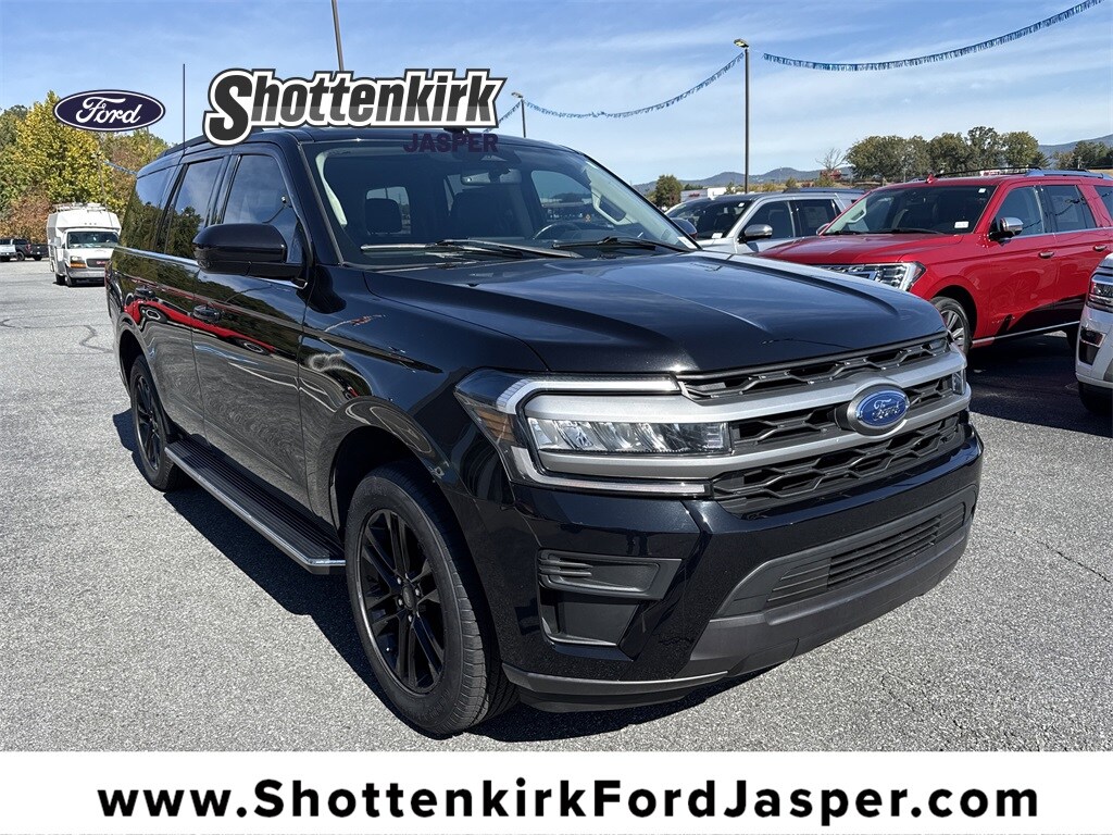 Used 2023 Ford Expedition XLT SUV