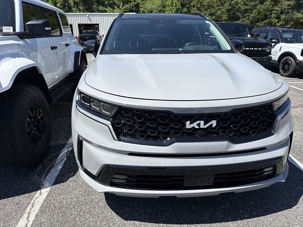 Used 2023 Kia Sorento SX Prestige SUV