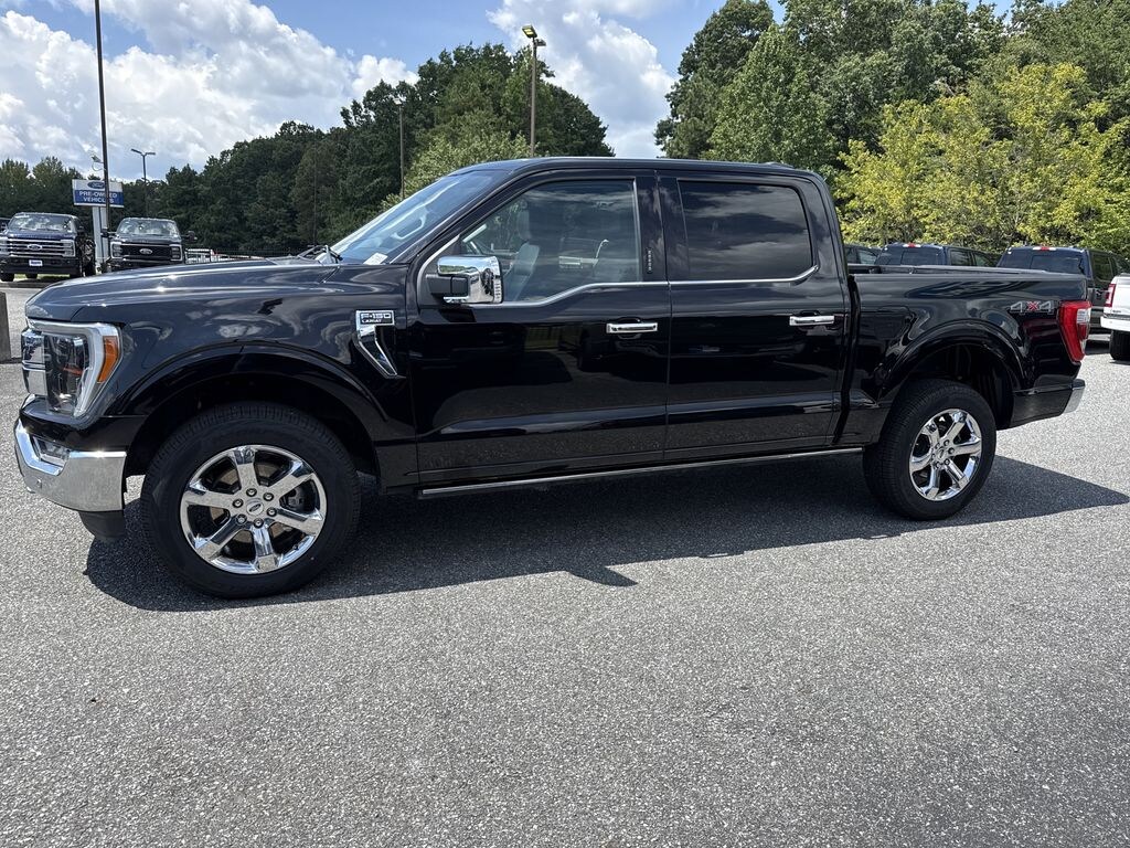 Used 2023 Ford F-150 Lariat Crew Cab Truck