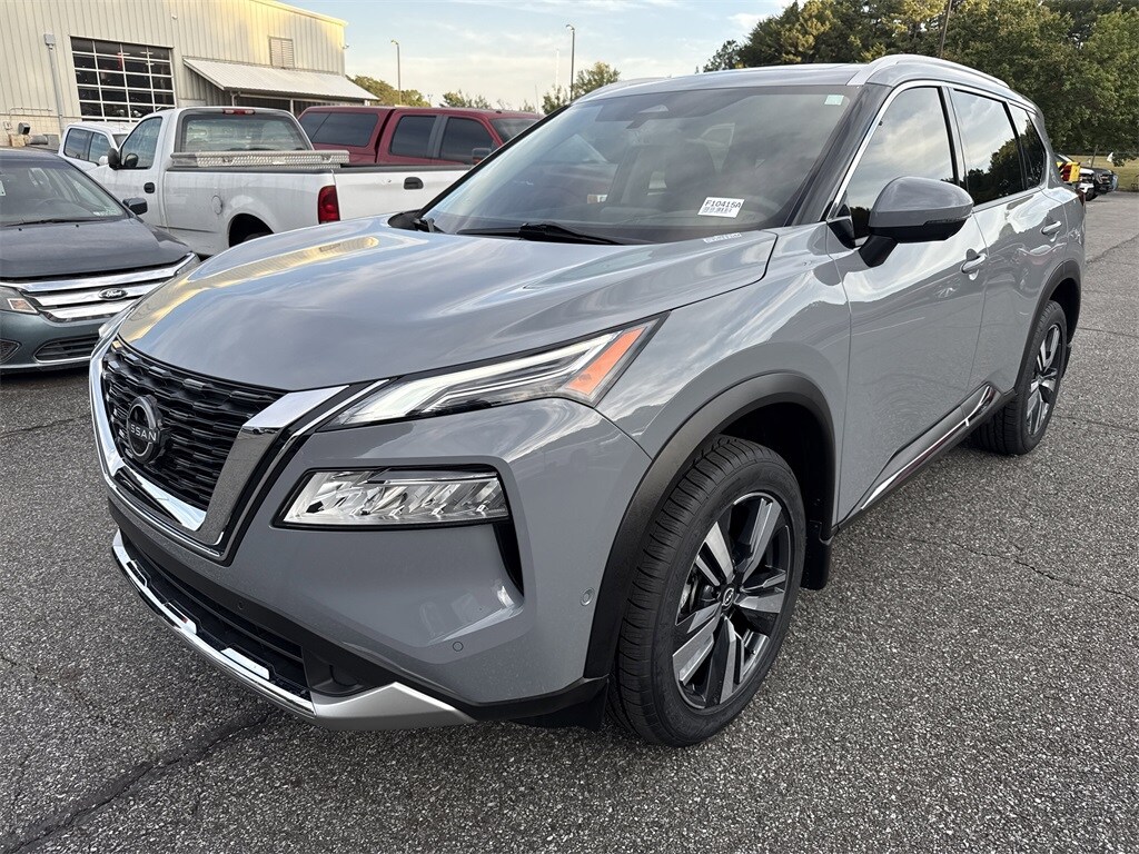 Used 2023 Nissan Rogue Platinum SUV