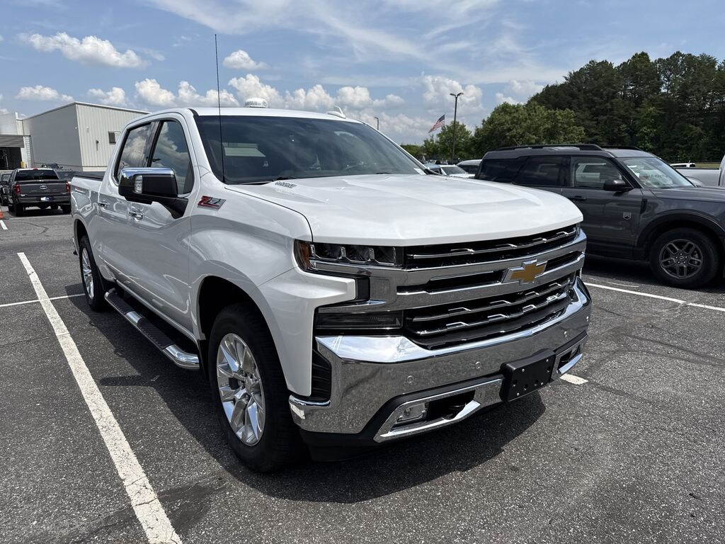 Used 2020 Chevrolet Silverado 1500 LTZ Crew Cab Short Bed Truck