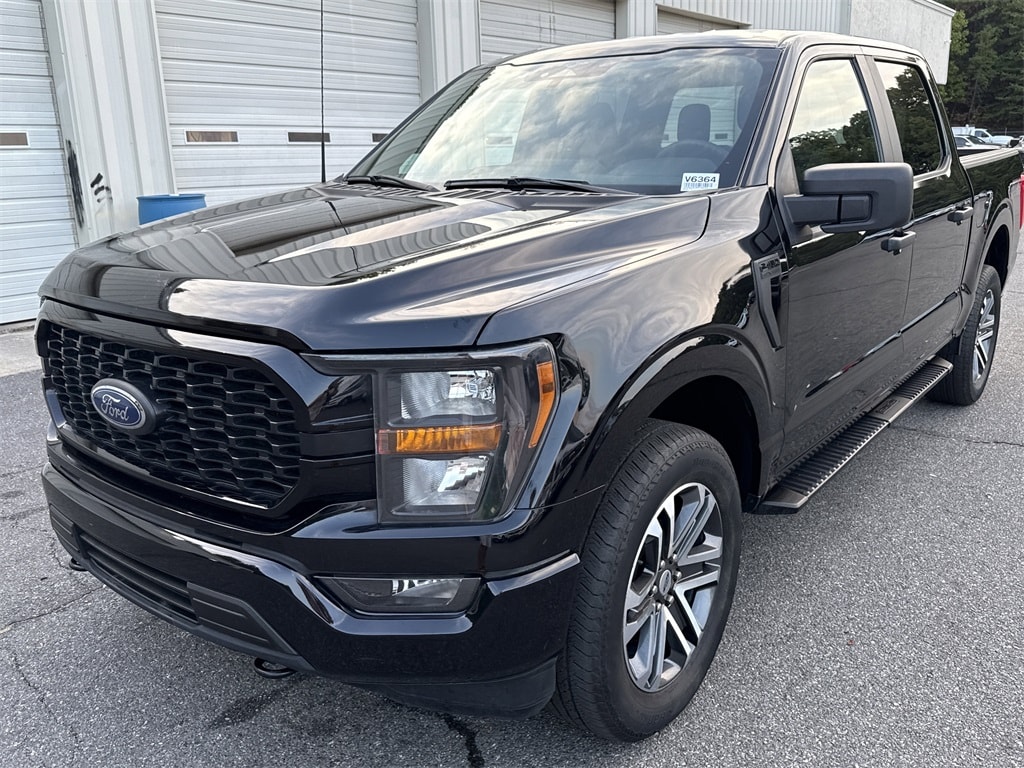 Used 2023 Ford F-150 XL Crew Cab Truck