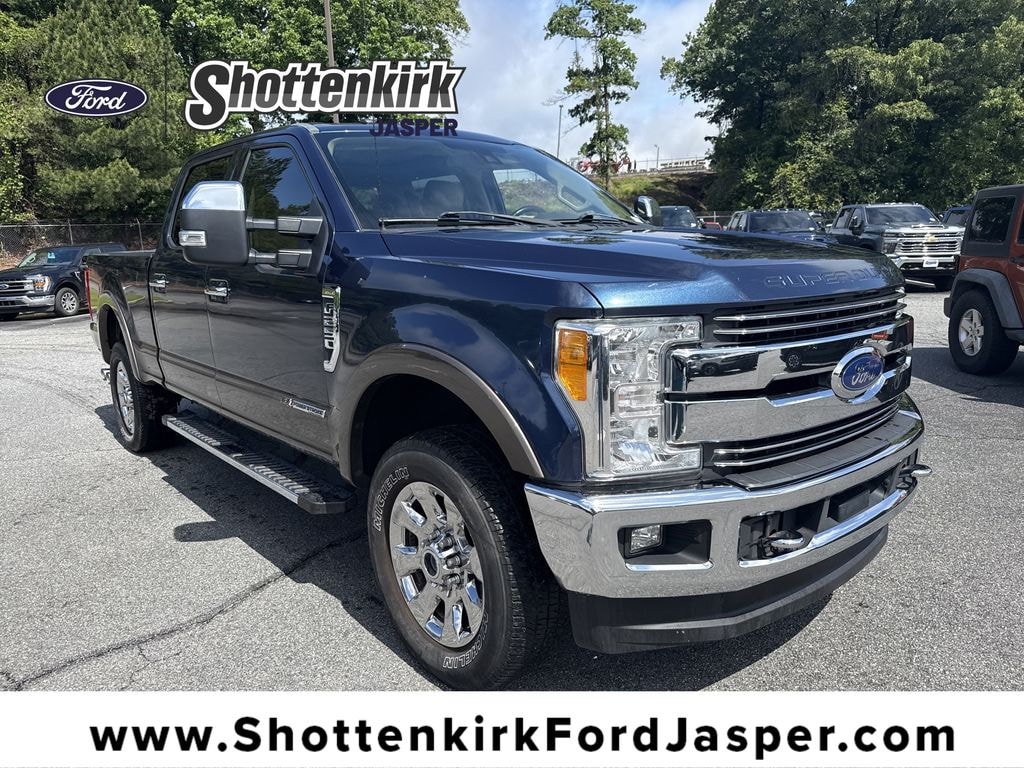 Used 2017 Ford F-250 Lariat Crew Cab Truck