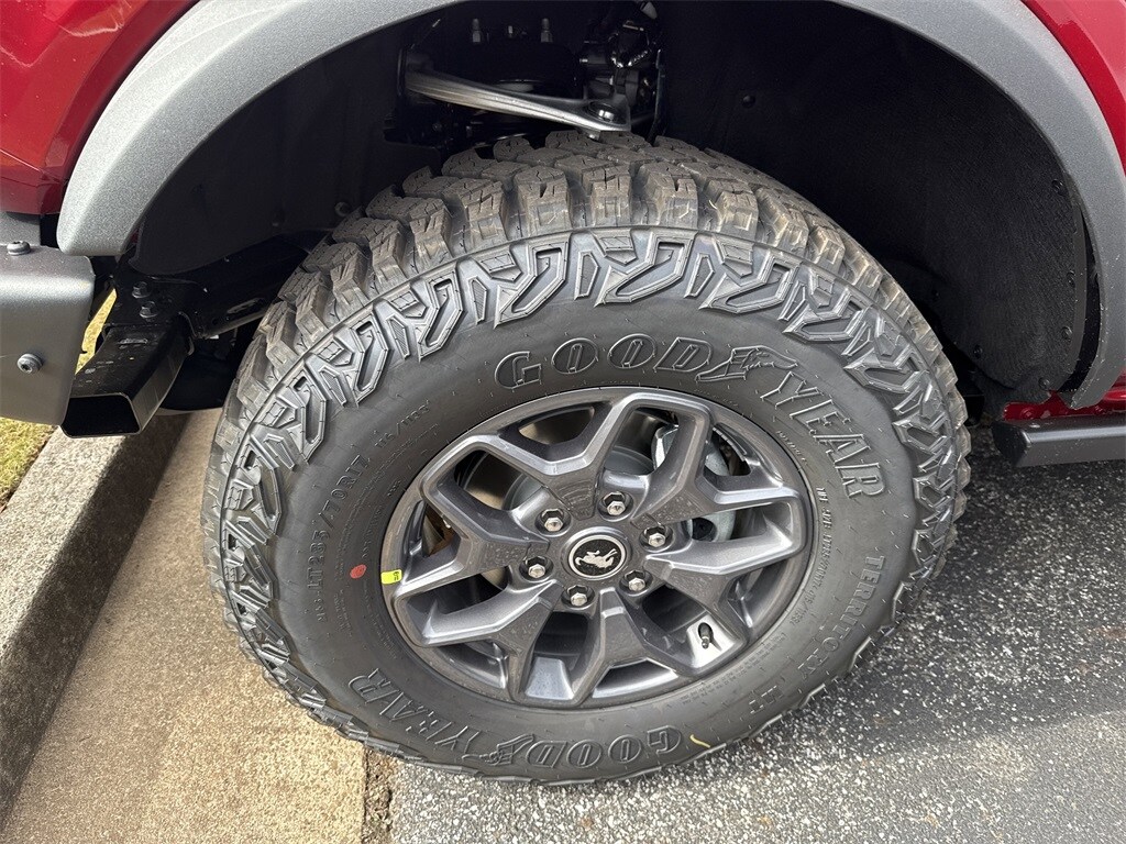 New 2025 Ford Bronco Badlands SUV