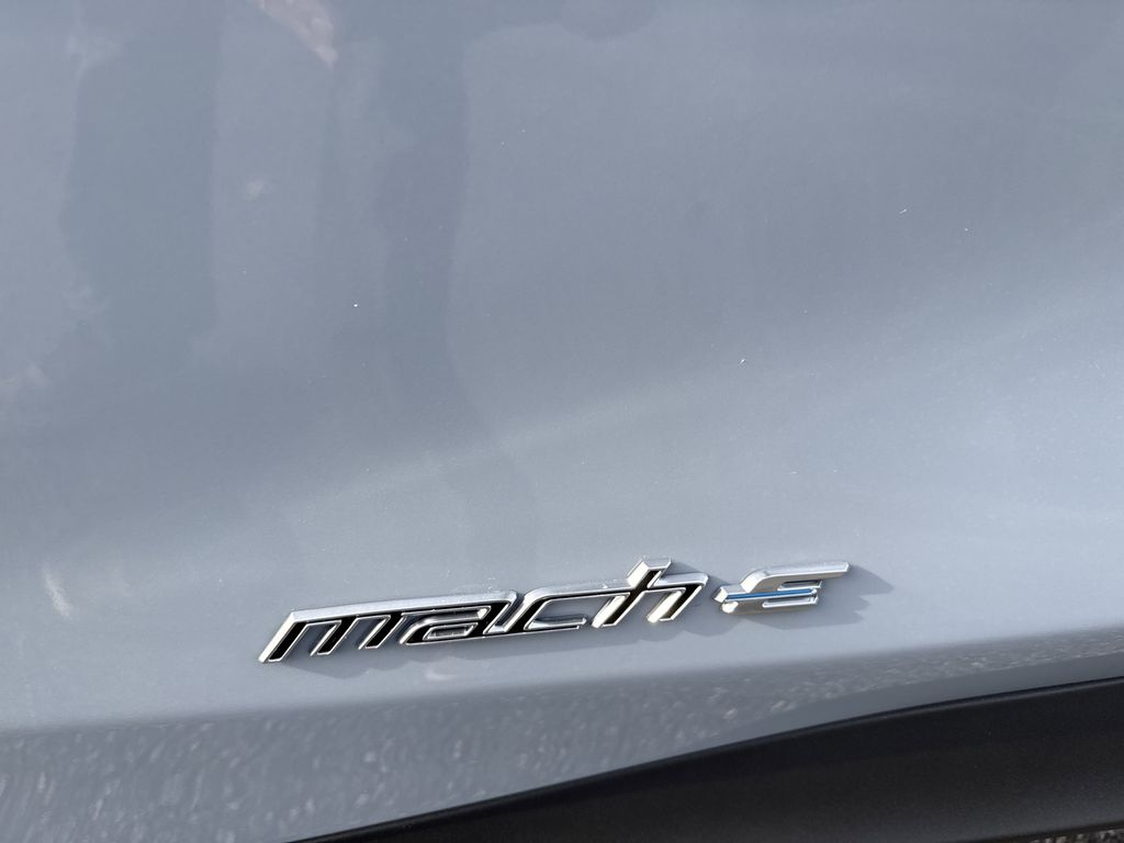 2025 Ford Mustang Mach-E Premium - Photo 12
