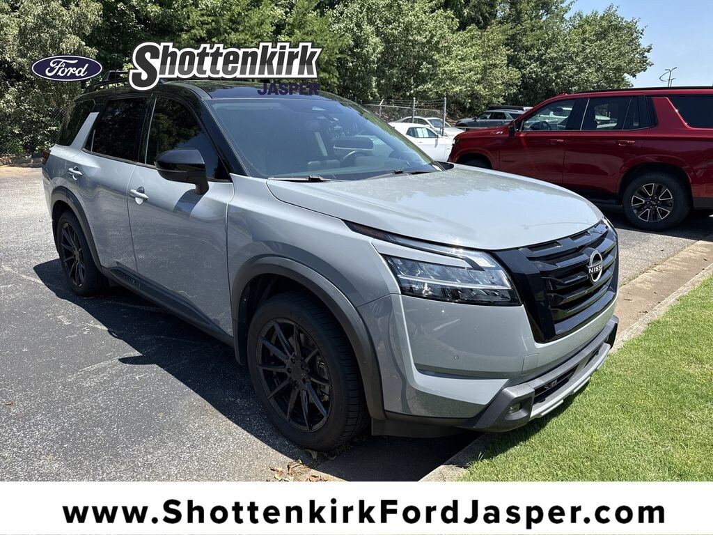Used 2022 Nissan Pathfinder