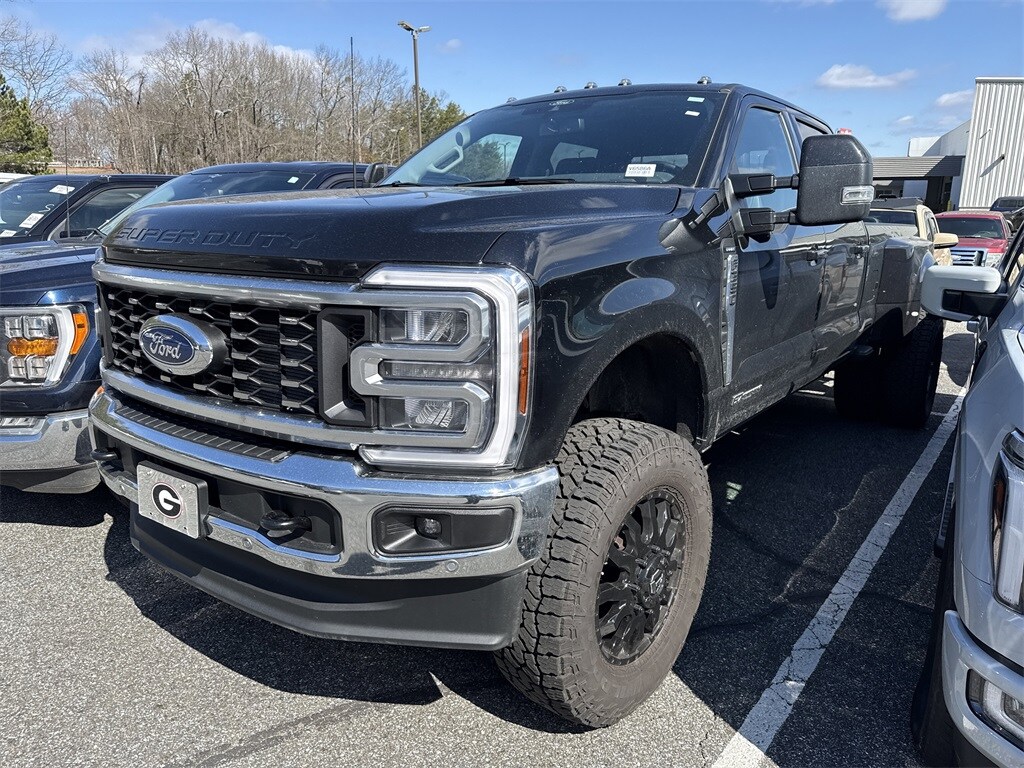 Used 2026 Ford F-350 Lariat Super Duty Crew Cab Long Bed Truck