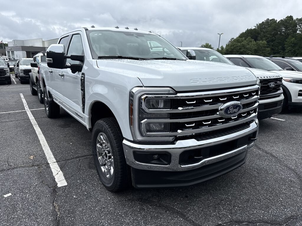 New 2026 Ford F-350SD Lariat Truck