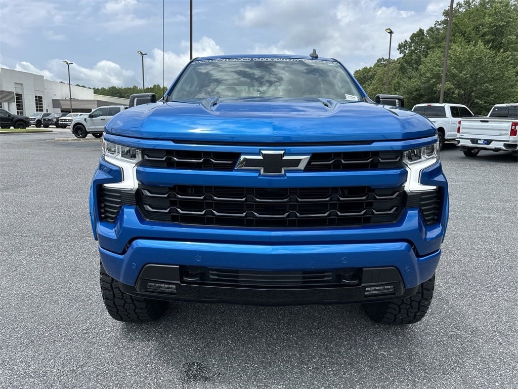 Used 2024 Chevrolet Silverado 1500 RST with VIN 1GCUDEEL8RZ178270 for sale in Jasper, GA