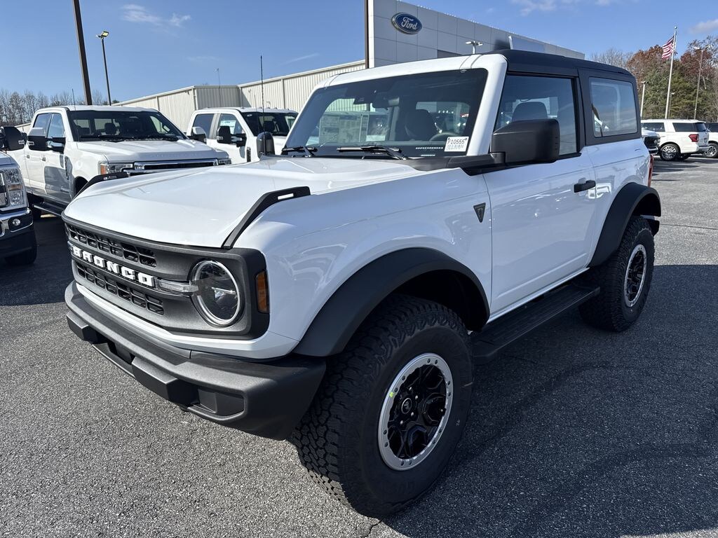 New 2025 Ford Bronco SUV