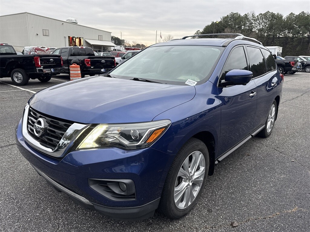 Used 2018 Nissan Pathfinder SL SUV
