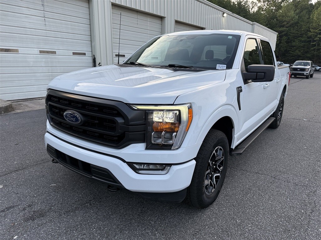 Used 2022 Ford F-150 XLT Crew Cab Short Bed Truck