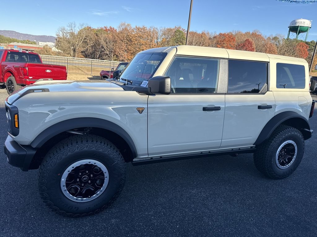 New 2025 Ford Bronco Badlands SUV