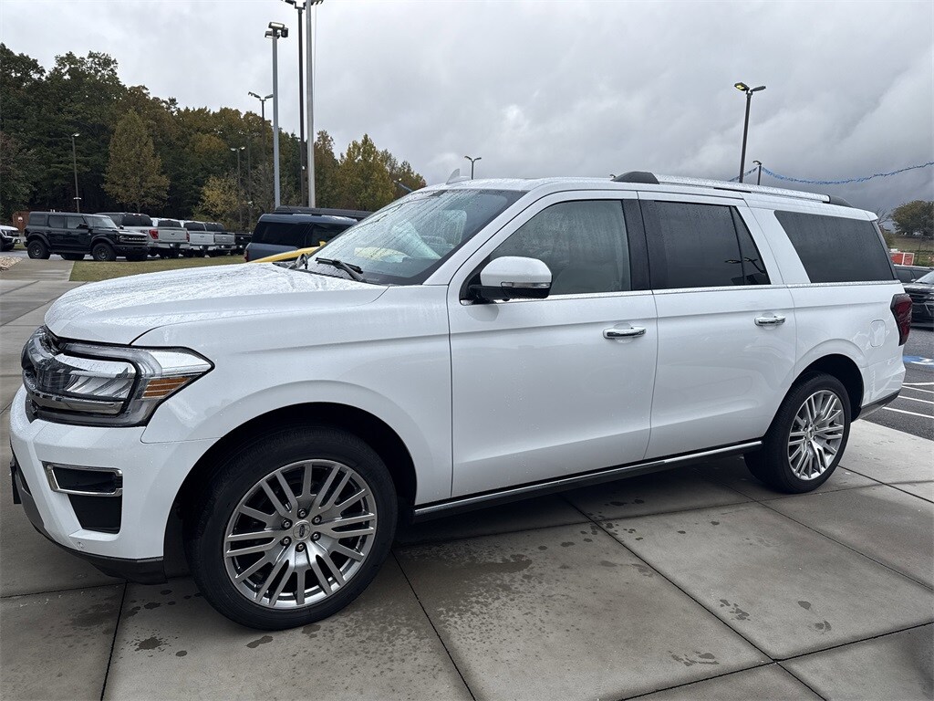 Used 2024 Ford Expedition MAX Limited SUV