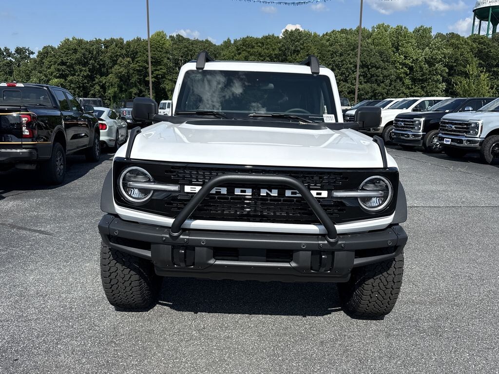 New 2026 Ford Bronco Badlands SUV