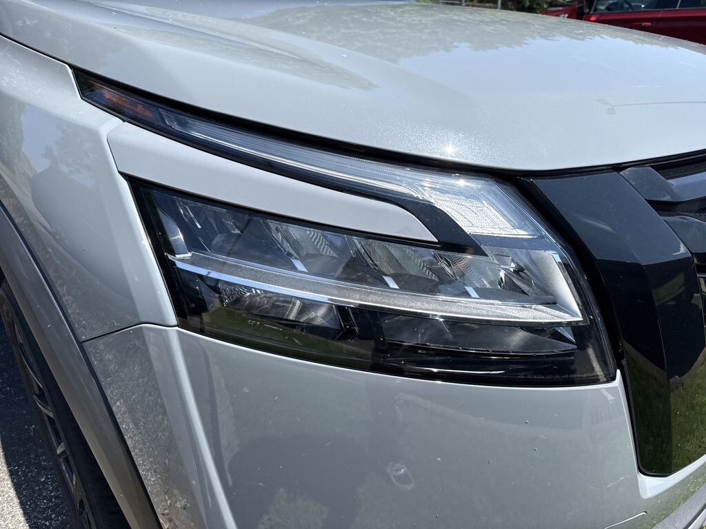 Used 2022 Nissan Pathfinder