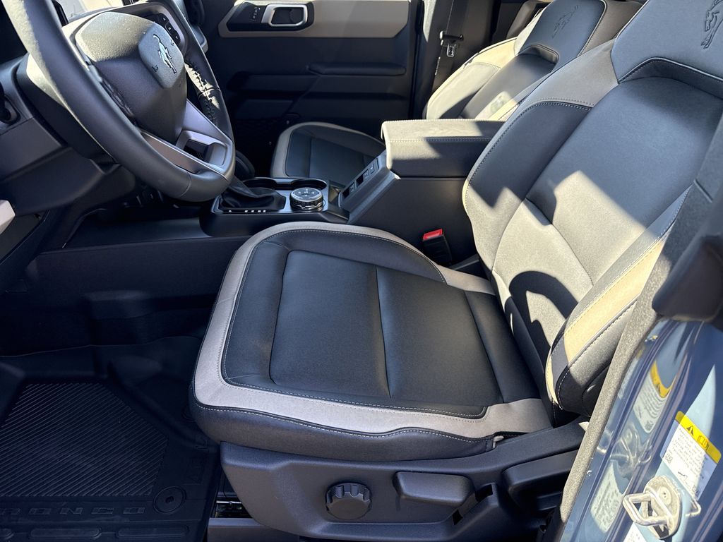 2025 Ford Bronco 4-Door Big Bend - Photo 9