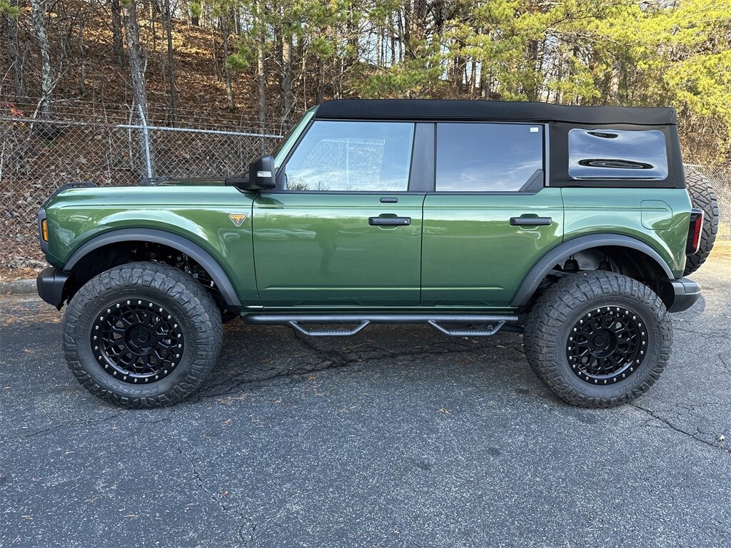 Used 2023 Ford Bronco Badlands SUV