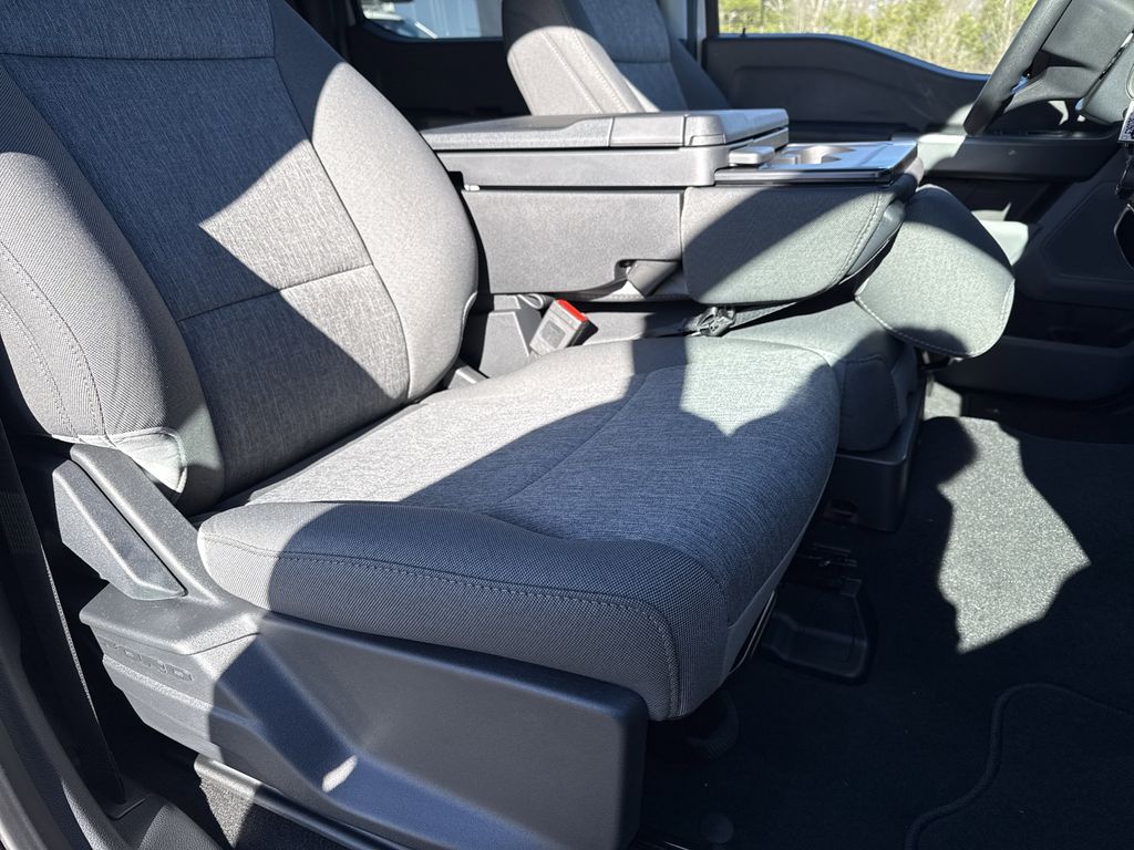 2026 Ford F-250 Super Duty XL - Photo 15