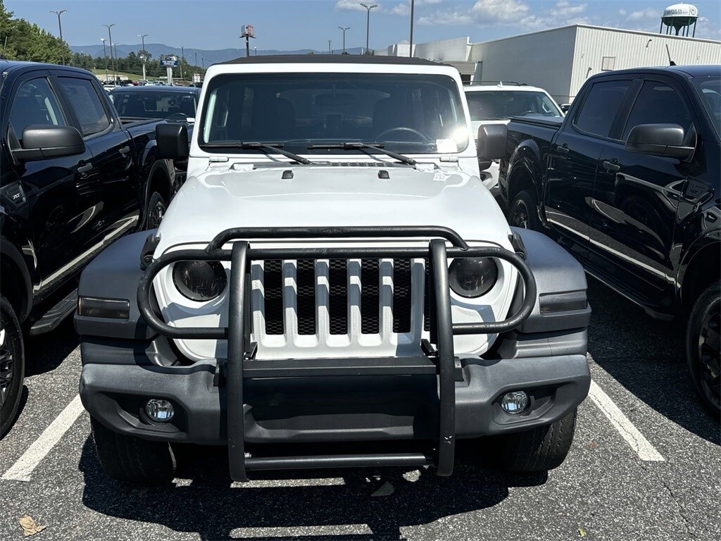 Used 2019 Jeep Wrangler Unlimited Sport S with VIN 1C4HJXDG5KW608581 for sale in Jasper, GA