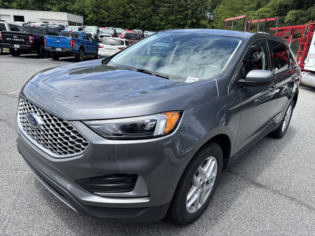 Used 2024 Ford Edge SEL SUV
