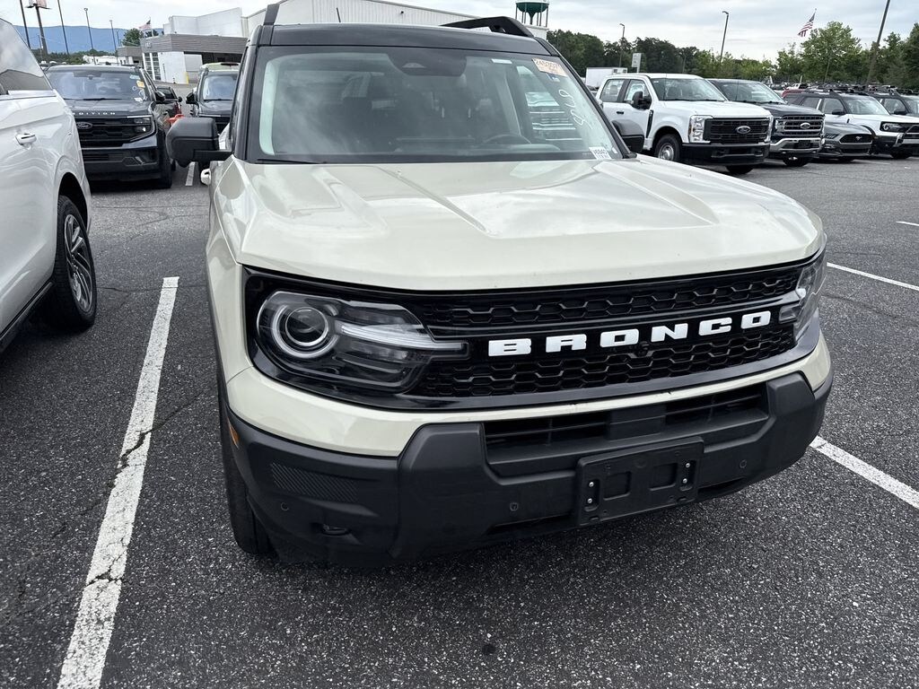 Used 2025 Ford Bronco Sport Outer Banks SUV