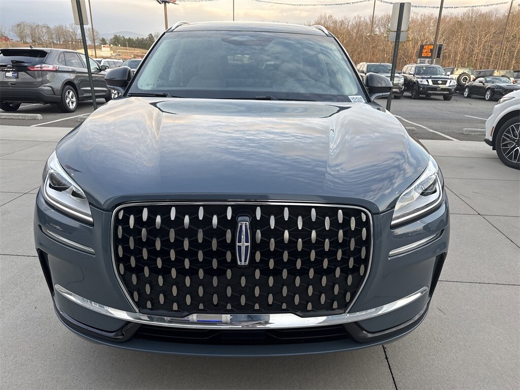 Used 2023 Lincoln Corsair Grand Touring SUV