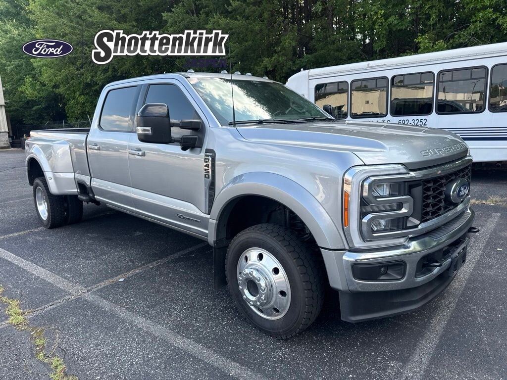 Used 2024 Ford F-450 Lariat DRW Crew Cab Long Bed Truck