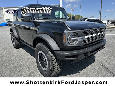 2025 Ford Bronco Badlands SUV