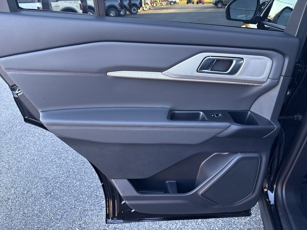 2026 Ford Explorer Active - Photo 23